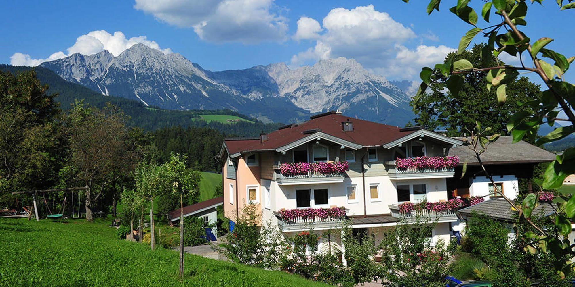 Bed & Breakfast Landhaus Strasser Söll Extérieur photo