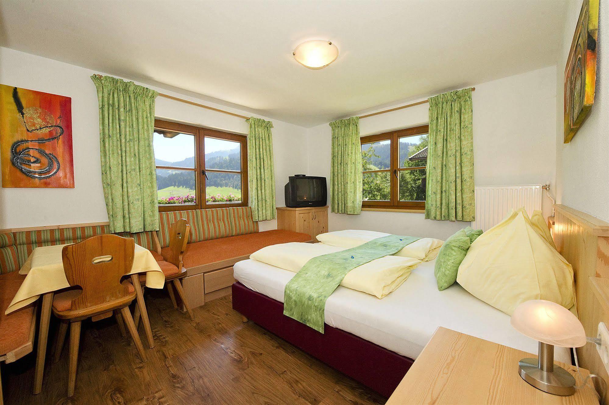 Bed & Breakfast Landhaus Strasser Söll Extérieur photo