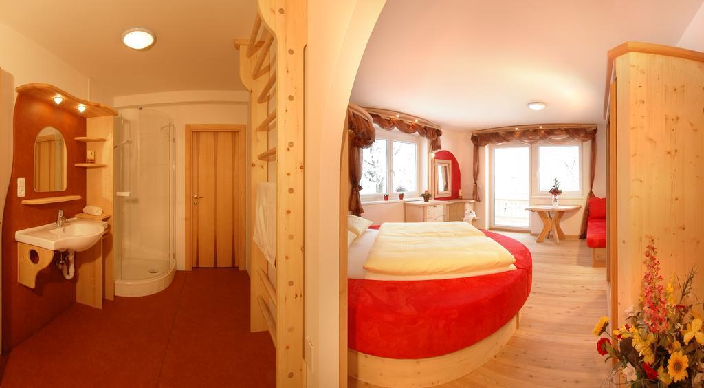 Bed & Breakfast Landhaus Strasser Söll Extérieur photo
